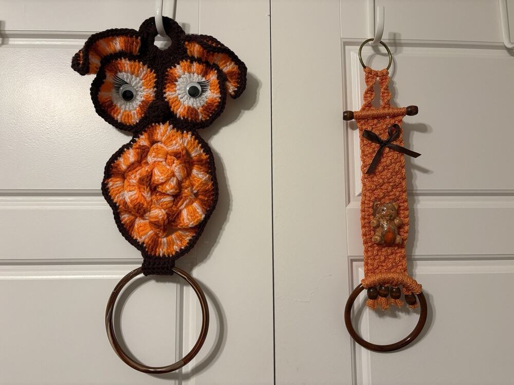 VTG Lot 2 1970s Macrame Hanging Owl Bear MCM Towel Holder Decor Boho Handmade